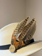Load image into Gallery viewer, Large Feather Hat Pin
