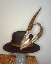 Load image into Gallery viewer, Large Feather Hat Pin