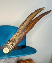 Load image into Gallery viewer, Large Feather Hat Pin