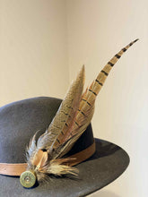 Load image into Gallery viewer, Large Feather Hat Pin