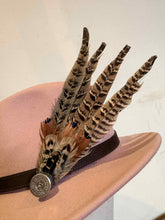 Load image into Gallery viewer, Large Feather Hat Pin
