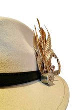 Load image into Gallery viewer, Large Feather Hat Pin