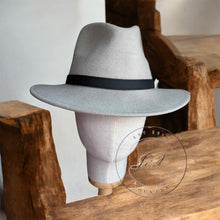 Load image into Gallery viewer, Sand Classic Fedora
