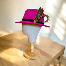 Load image into Gallery viewer, Medium Feather Hat Pin