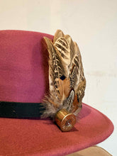 Load image into Gallery viewer, Large Feather Hat Pin
