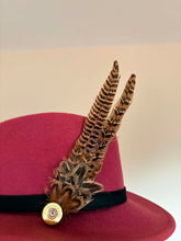 Load image into Gallery viewer, Medium Feather Hat Pin
