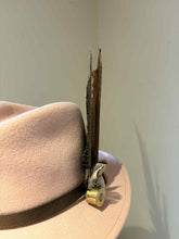 Load image into Gallery viewer, Large Feather Hat Pin
