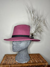 Load image into Gallery viewer, Unique White Peacock Feather Hat Pin
